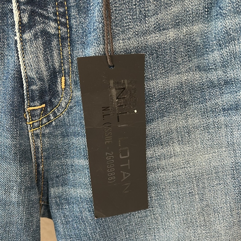 NWT Nili Lotan Bootcut Midrise Jean in Classic Wash - Picture 11 of 13